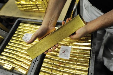 Bloomberg: золото достигло дна снижения стоимости