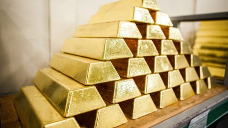 НБУ повысил курс золота до 350,56 тыс. гривен за 10 унций