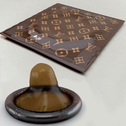 Презерватив от Louis Vuitton