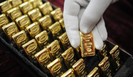 НБУ понизил курс золота до 337,72 гривен за 10 унций