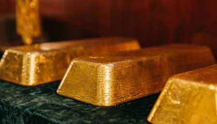 НБУ понизил курс золота до 347,1 тыс. гривен за 10 унций