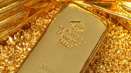 НБУ понизил курс золота до 369,97 тыс. гривен за 10 унций